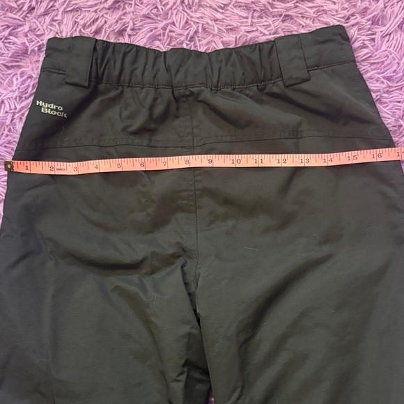Obermeyer Black Snow/Ski pants. Sz 10 Husky Juniors. - Picture 3 of 4